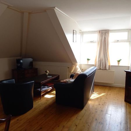 Hotel 'T Doktershus Lemmer Esterno foto