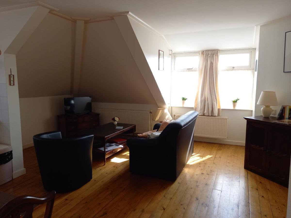 Hotel 'T Doktershus Lemmer Esterno foto